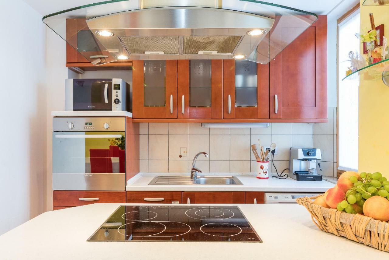 Apartman Vesna Pola Esterno foto